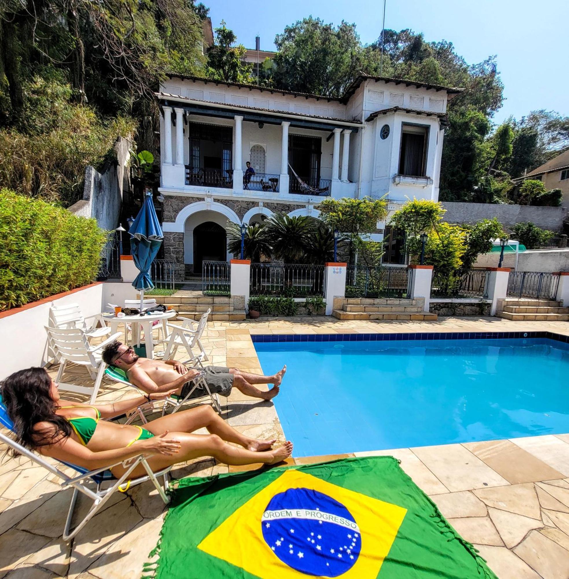 Hostal Rio World Connection *