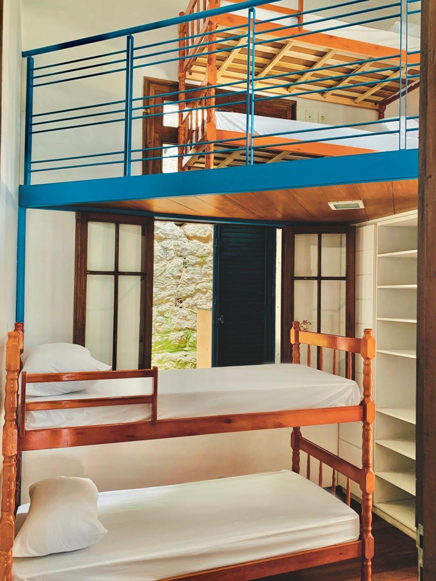 Sunrise Hostal